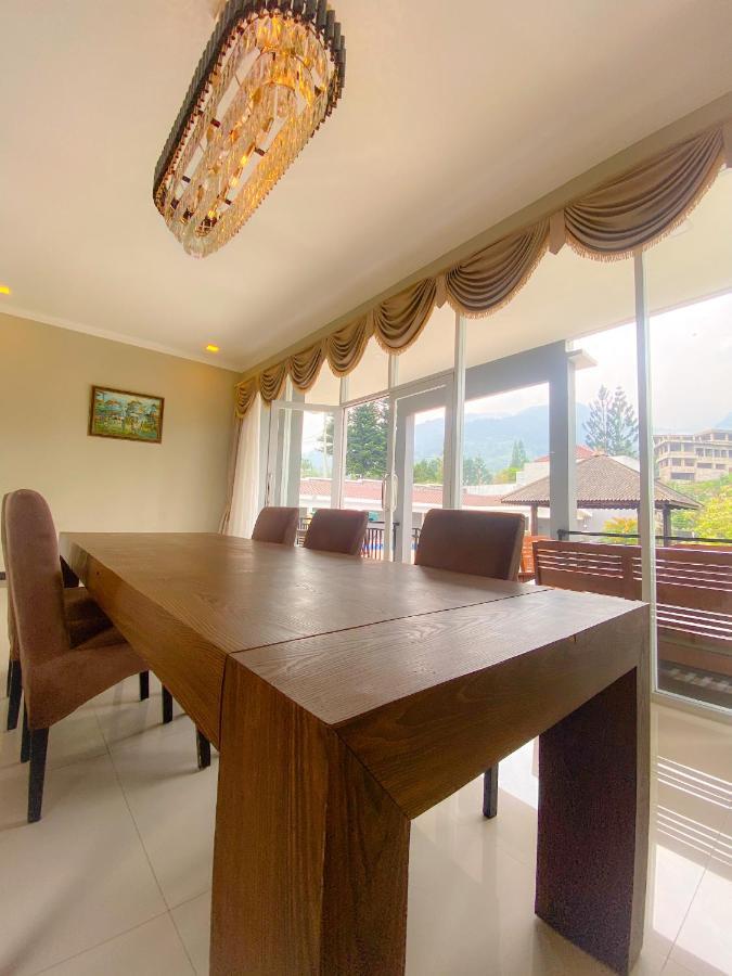 Villa Andalus 3 Puncak Eksteriør bilde